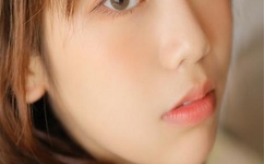 他撕开我奶罩揉吮我奶头